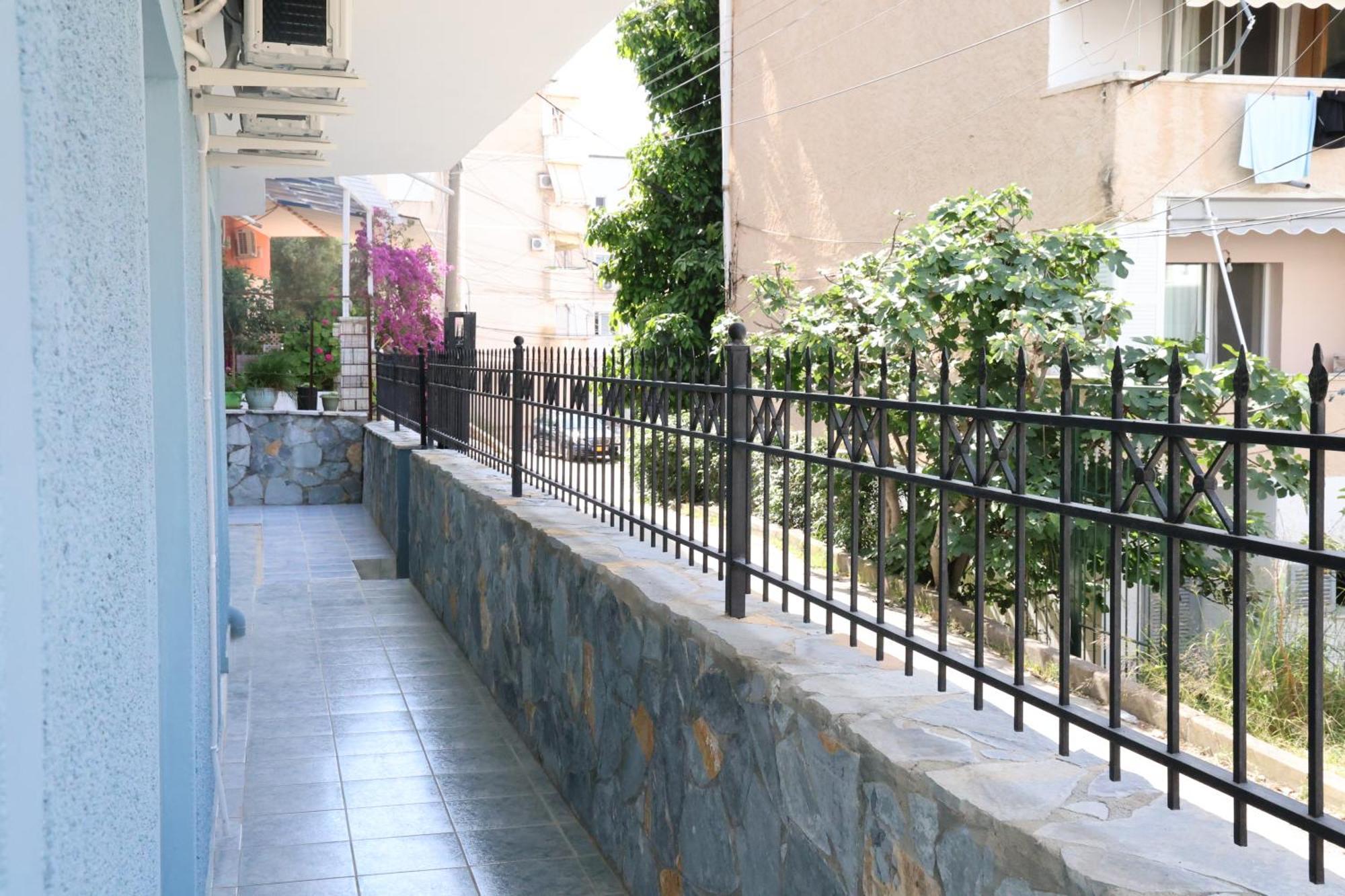 Ida Apartments Sarandë Buitenkant foto