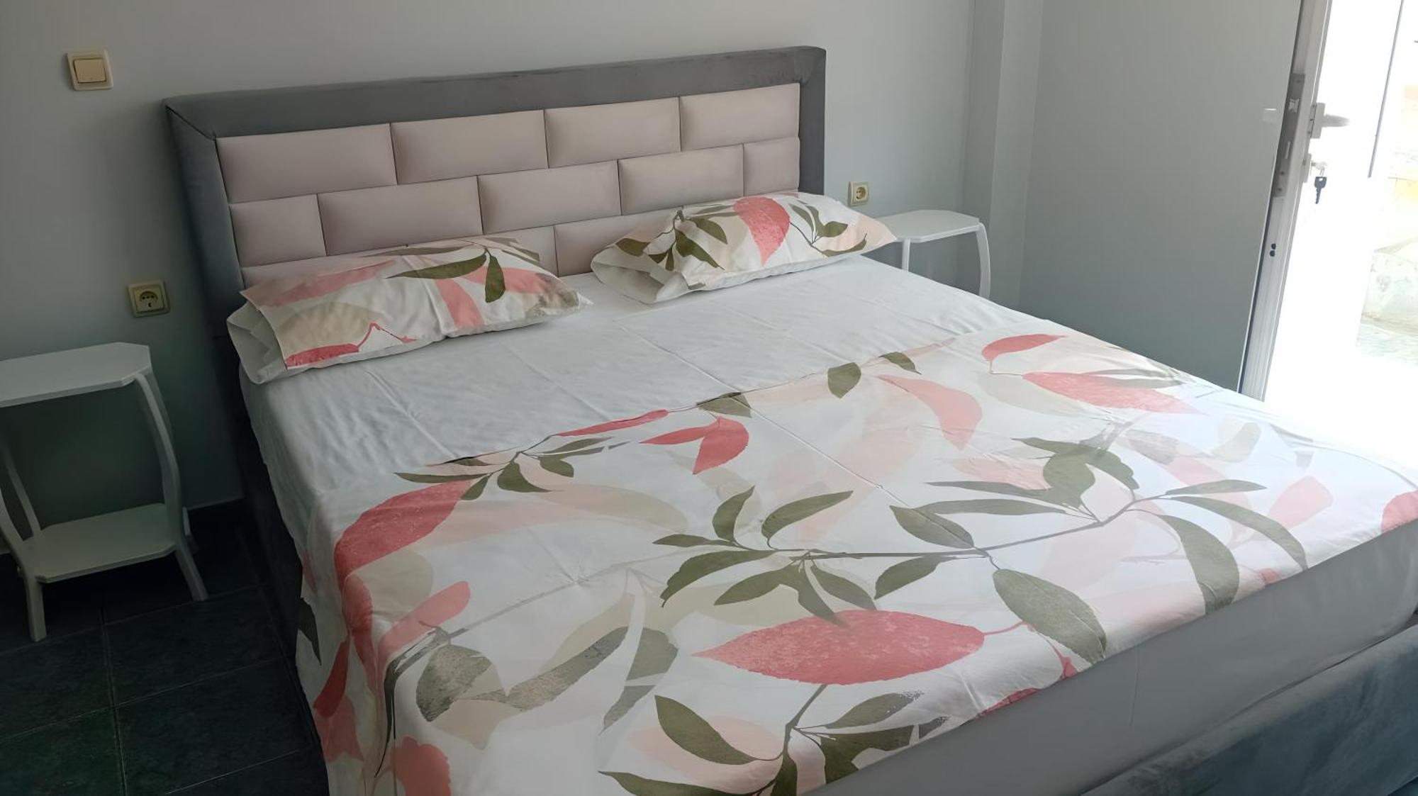 Ida Apartments Sarandë Buitenkant foto